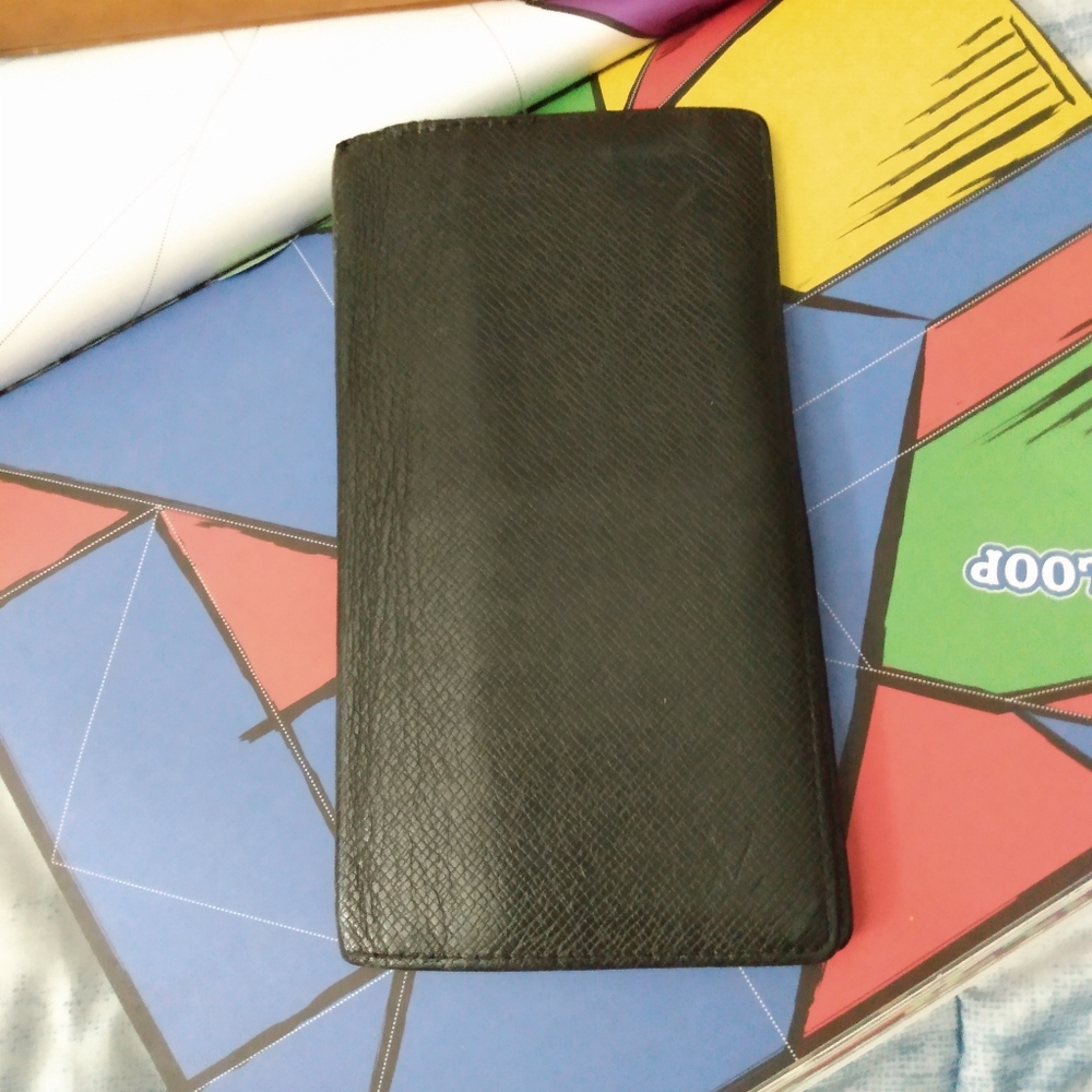 Sale Authentic Louis Vuitton Taiga Porto wallet - Picture 9 of 14